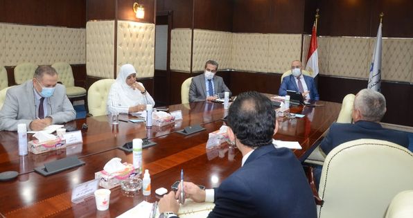 وزير الإسكان يتابع موقف البت في طلبات التصالح على مخالفات البناء فى المدن الجديدة 1 198973204 124382513156953 8934721625505319840 n