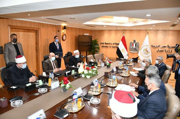 وزارة العدل توقع مذكرة تفاهم مع وزارة الأوقاف ودار الإفتاء لتدريب وتأهيل المأذونين والأئمة 2 267858028 298289802341447 3643432402409669874 n