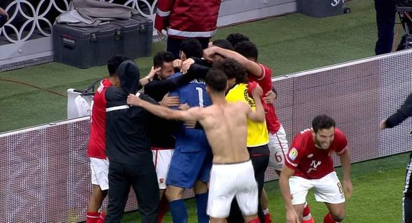 الأهلي بطلا للسوبر الإفريقي على حساب الرجاء بركلات الترجيح للمرة الثامنة 2 269315064 1152561082152177 4425005584578576831 n