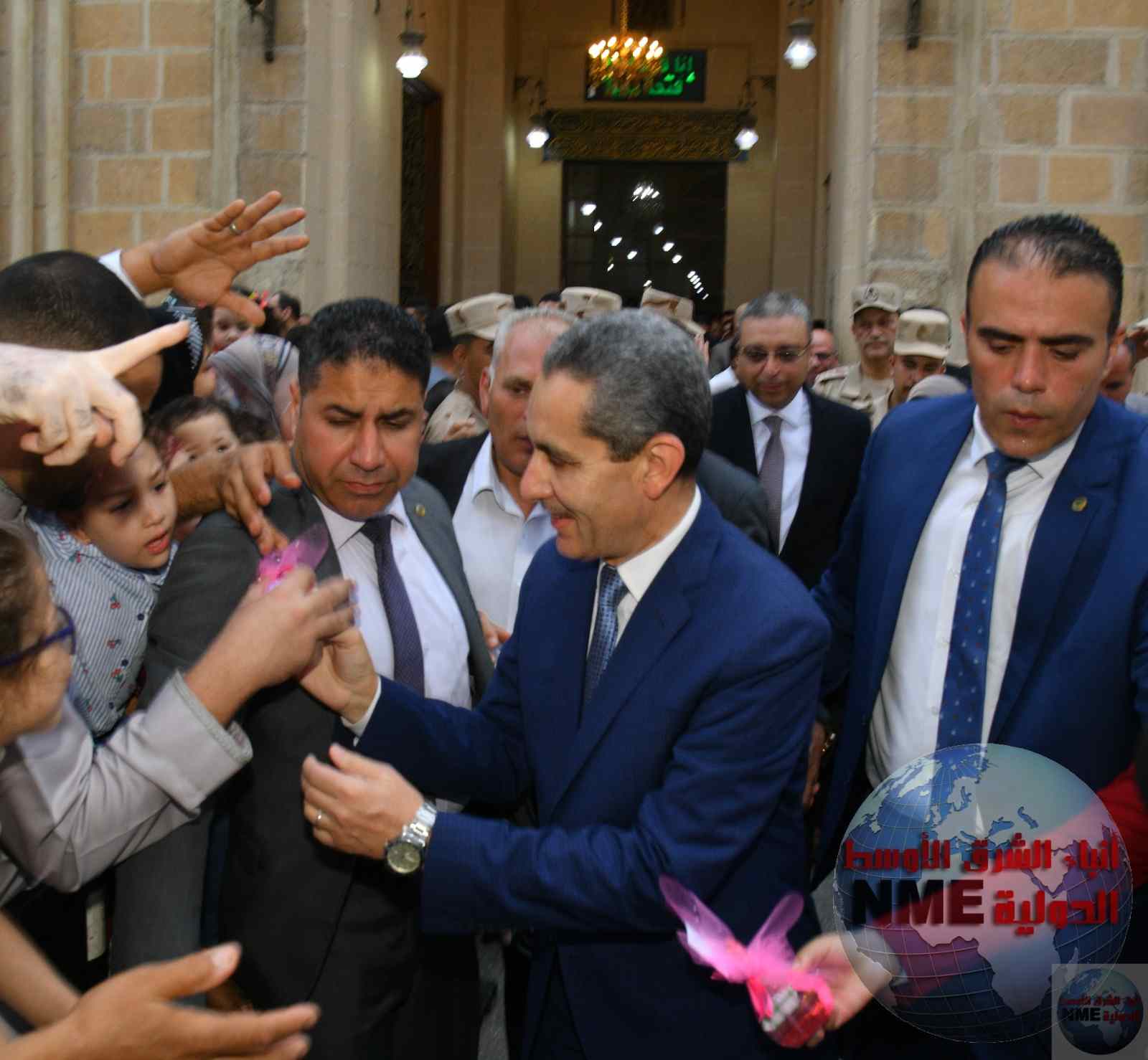 محافظ الغربية يؤدي صلاة عيد الأضحى بالسيد البدوي