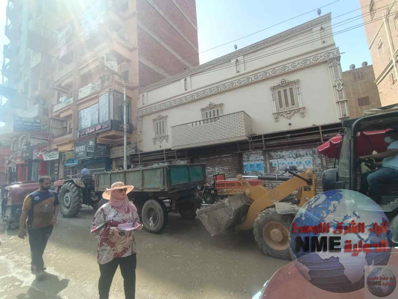 رئيس مدينه السنطه تقود حمله نظافه مكبرة بمدينه السنطه 