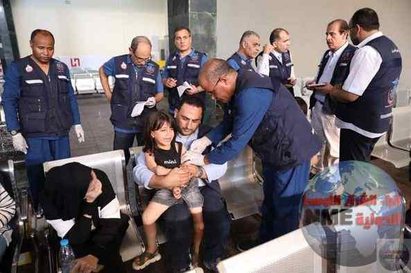 الصحة :وصول أول مجموعة من الأشقاء الفلسطينيين المصابين في أحداث "غزة" لعلاجهم بمصر