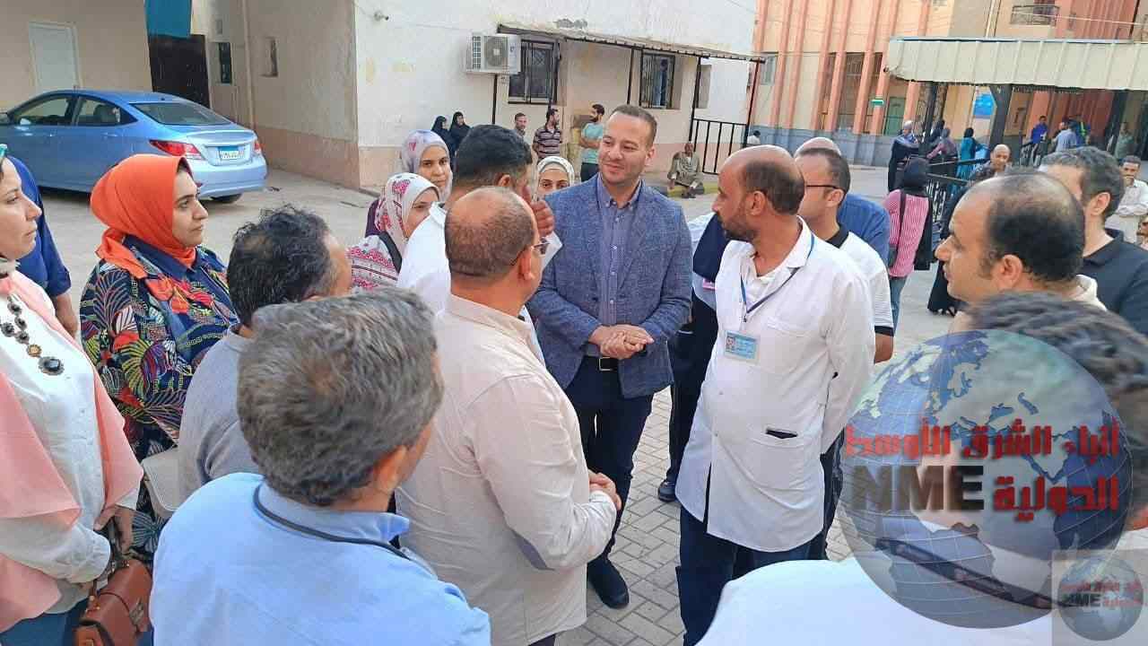 وكيل وزارة الصحة بالبحيره فى جولة بمستشفى رشيد العام خلال فترة النوباتجية 3 وكيل وزارة الصحة بالبحيره فى جولة بمستشفى رشيد العام خلال فترة النوباتجية