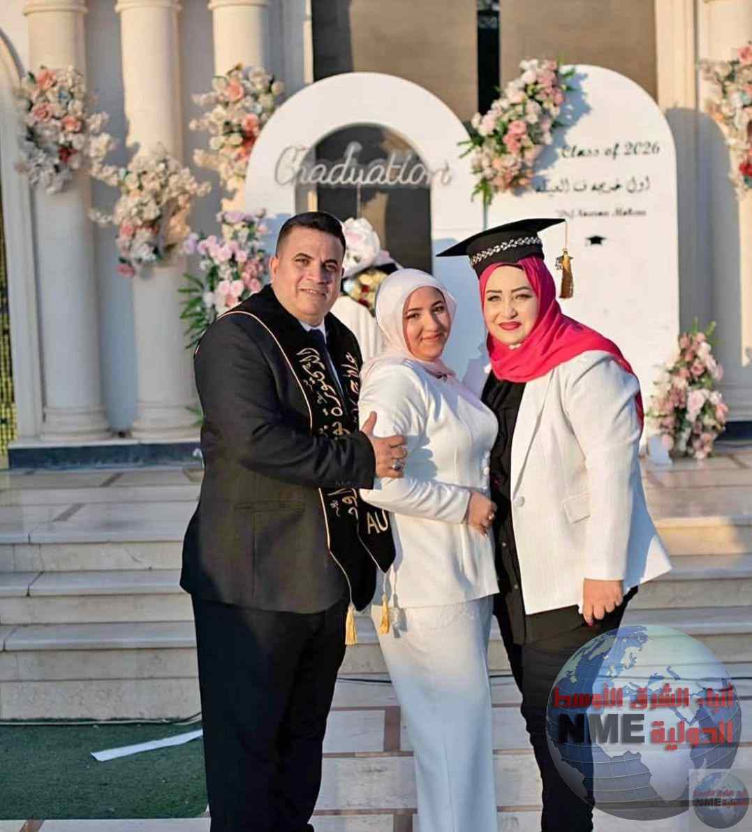 الأستاذة أمل سلام تقدم تهنئة خاصة للدكتورة نور محسن داوود بمناسبة التخرج والتفوق العلمي